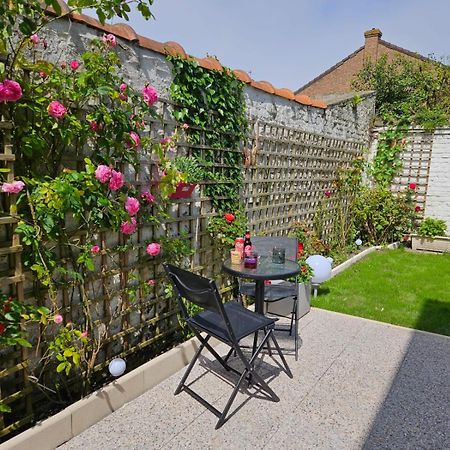 Studio Avec Jardin Rosendael Proche Plage Dunkirk Bagian luar foto